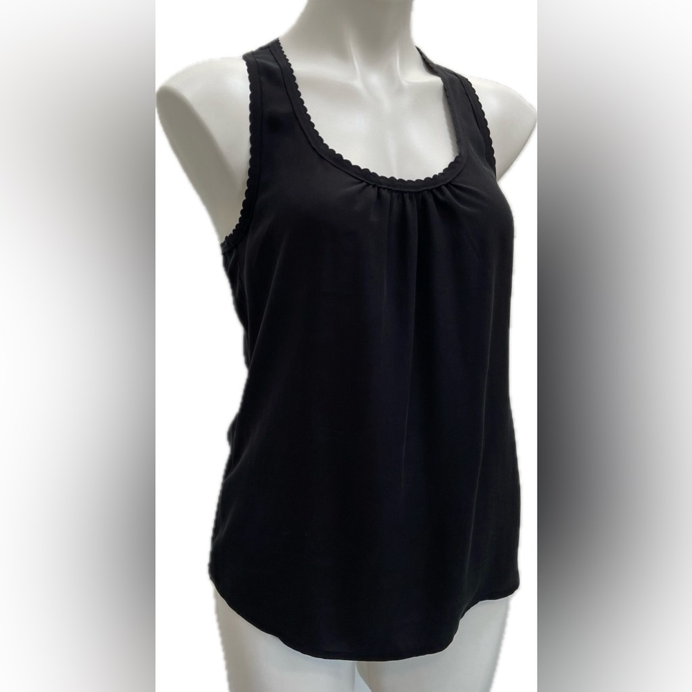 TRINA TURK LA BLACK SILK SCALLOPED SLEEVELESS RACERBACK BLOUSE SHELL TOP